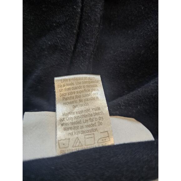 M&C Sportswear Black Long Sleeved Better Not Pout Christmas Shirt XL - Picture 8 of 10